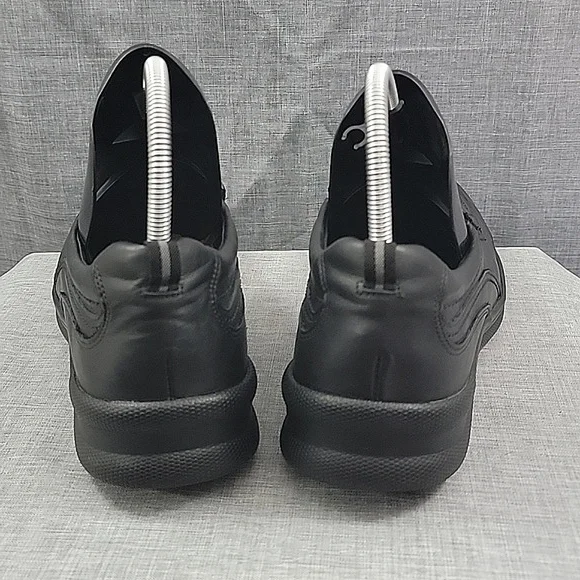 SAS Men's Cruise On Black leather slip-on loafers comfort shoes Men's SZ 11M